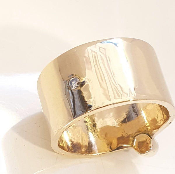 Sapphire and Diamonds on White and Yellow Gold