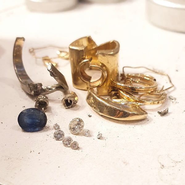 Sapphire and Diamonds on White and Yellow Gold