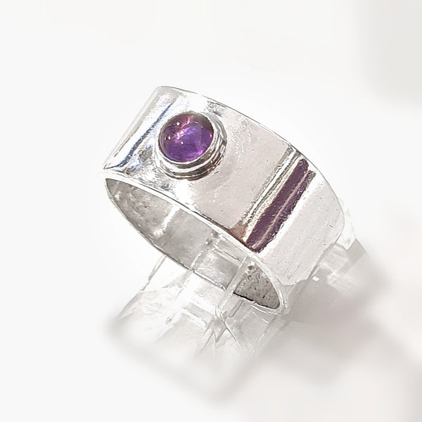 Signature Collection Ring (medium band)