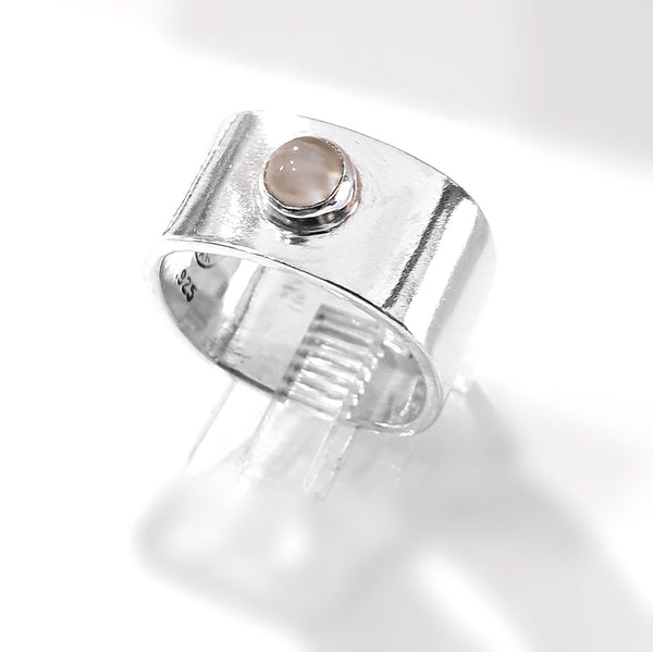 Signature Collection Ring (medium band)