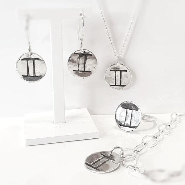 Gemini Medallion Family