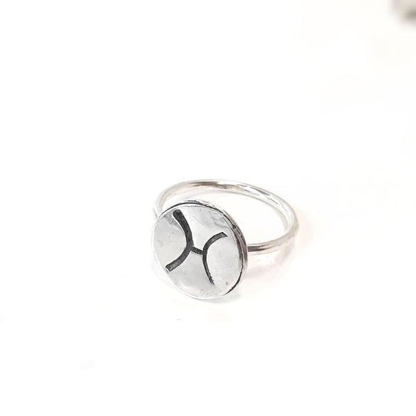 Pisces Medallion Ring